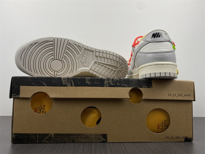 Off-White x Dunk Low ‘Lot 06 of 50’ DJ1602-110