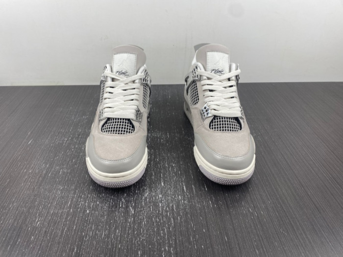 Air Jordan 4 “Frozen Moments” AQ9129-001