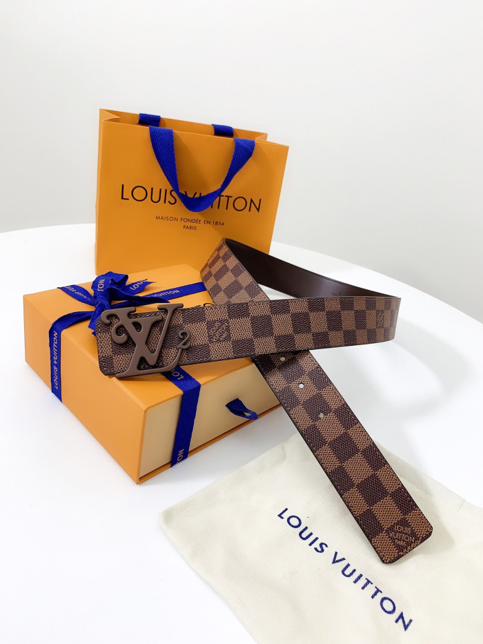 Loui Vuitto Belt-4CM
