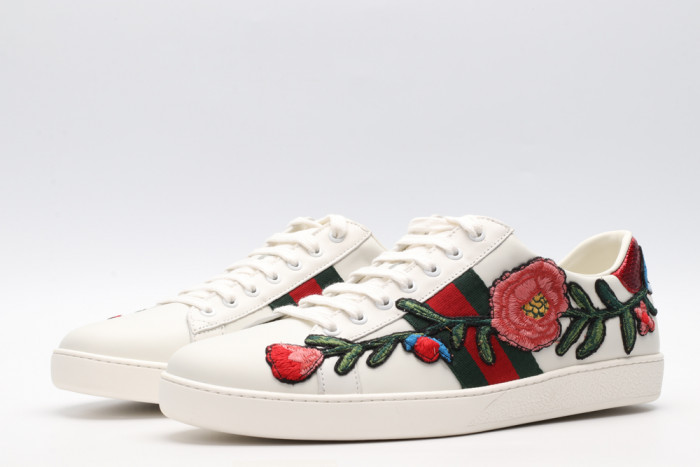 GUCC LOW-TOP SNEAKER