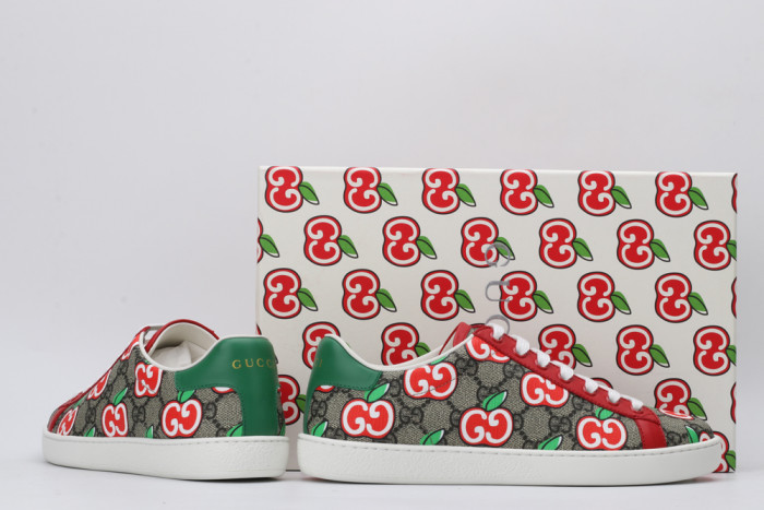 GUCC LOW-TOP SNEAKER